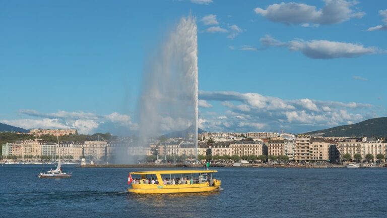 Voyage SUR LES BORDS DU LÉMAN avec Galéo - Solution de voyage et transport