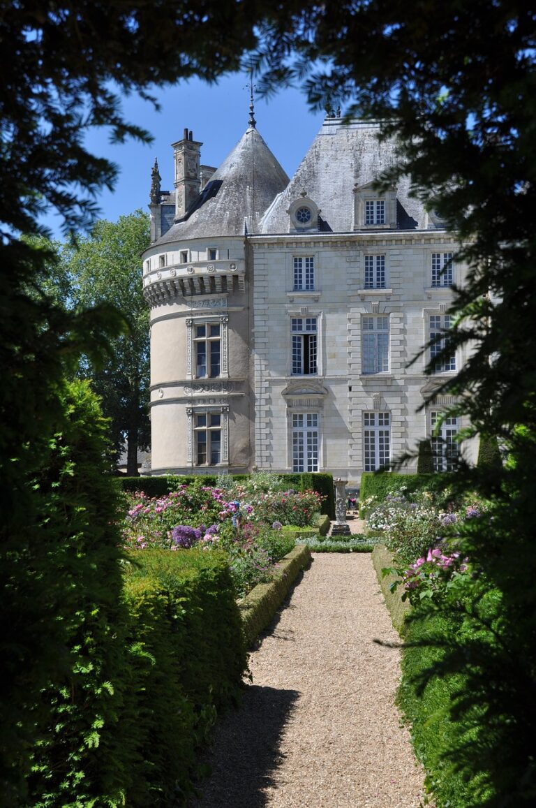 Voyage LA VALLÉE DE LA SARTHE avec Galéo - Solution de voyage et transport
